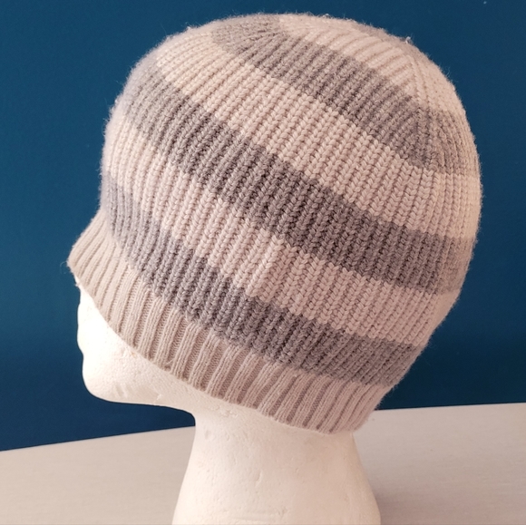 J Crew Women's Hat Size One Size Gray Striped Beanie Casual Outerwear - Picture 1 of 13